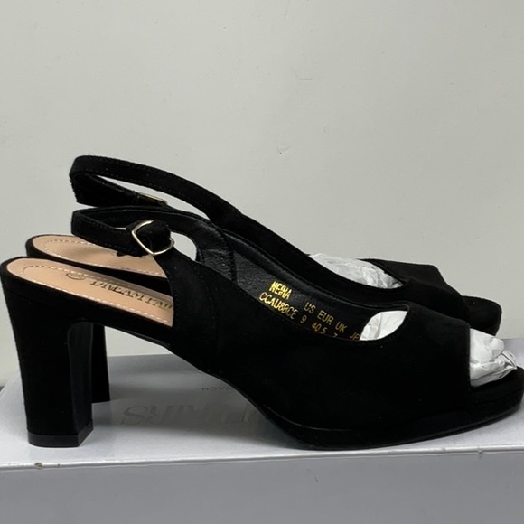 Dream Pairs Shoes - NIB women’s Dream Pairs peep toe black suede heeled shoes, size 9